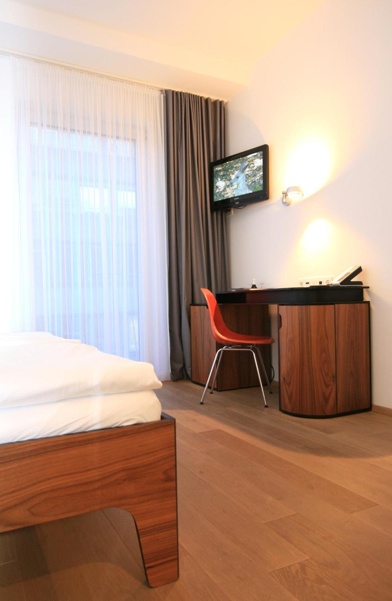 Chelsea Hotel Koln Ruang foto